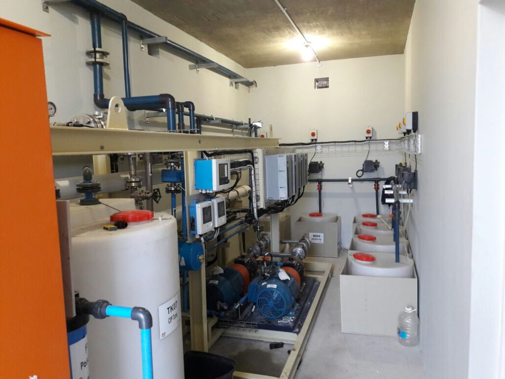 solar powered desalination plant